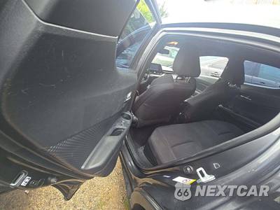 2018 Toyota C-HR XLE - zdjęcie 13 z 20 - miniatura