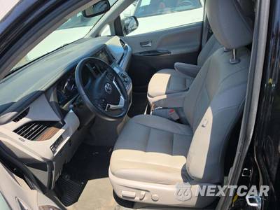 2017 Toyota Sienna Limited 7-Passenger 119.3" WB - zdjęcie 6 z 39 - miniatura