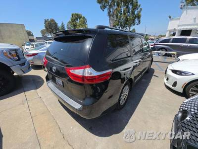 2017 Toyota Sienna Limited 7-Passenger 119.3" WB - zdjęcie 3 z 39 - miniatura