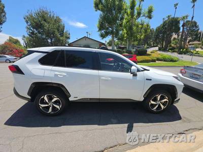 2024 Toyota RAV4 Prime SE - zdjęcie 4 z 26 - miniatura