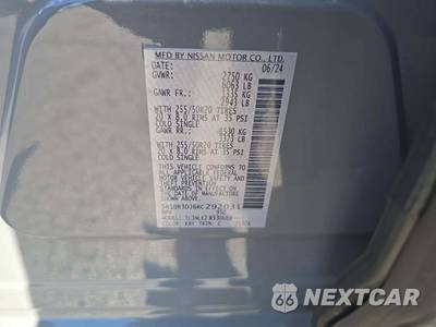 2024 Nissan Pathfinder Platinum - zdjęcie 2 z 17 - miniatura