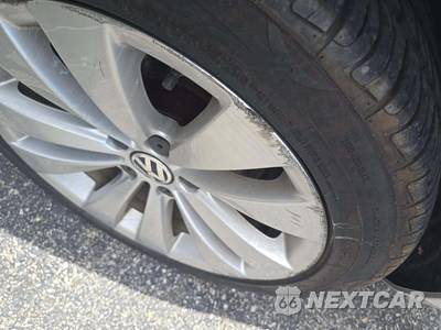 2010 Volkswagen CC Sport - zdjęcie 26 z 31 - miniatura
