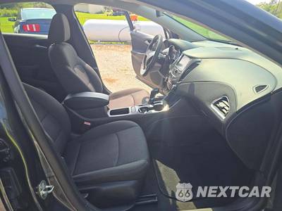2017 Chevrolet Cruze LT Hatchback 1SD - zdjęcie 15 z 19 - miniatura