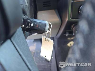 2018 Ford F-150 XLT Crew Cab Short Bed - zdjęcie 8 z 21 - miniatura
