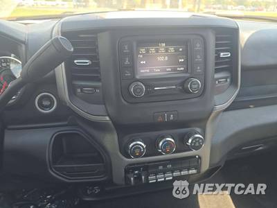 2024 Ram 5500 Cab Chassis Tradesman Regular Cab DRW - zdjęcie 7 z 15 - miniatura