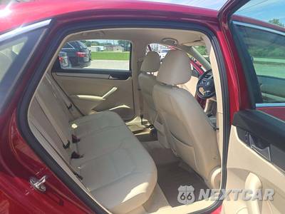 2015 Volkswagen Passat 1.8T Limited Edition - zdjęcie 13 z 24 - miniatura