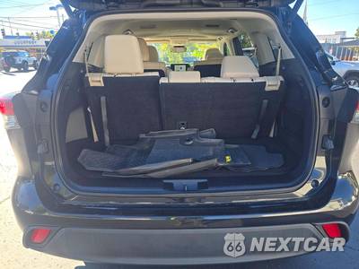 2024 Toyota Highlander Hybrid XLE - zdjęcie 12 z 20 - miniatura