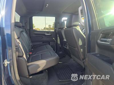 2023 Chevrolet Silverado 1500 LTZ Crew Cab Short Bed 1LZ - zdjęcie 13 z 24 - miniatura