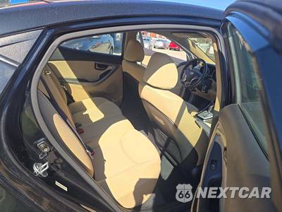 2012 Hyundai Elantra GLS Sedan - zdjęcie 13 z 20 - miniatura
