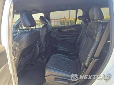 2023 Jeep Grand Cherokee L Altitude - zdjęcie 10 z 21 - miniatura