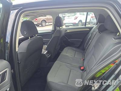 2016 Volkswagen Golf 1.8T S Hatchback w/Sunroof - zdjęcie 10 z 31 - miniatura
