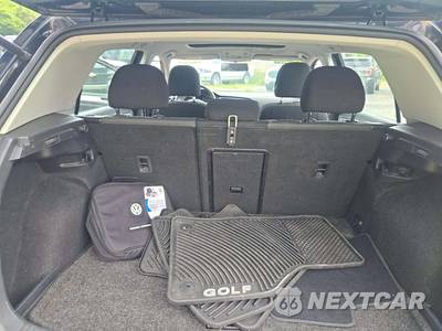 2016 Volkswagen Golf 1.8T S Hatchback w/Sunroof - zdjęcie 11 z 31 - miniatura