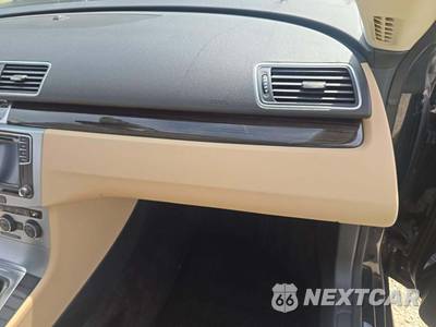 2017 Volkswagen CC R-Line Executive - zdjęcie 16 z 31 - miniatura