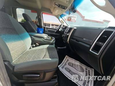2018 Ram 2500 Big Horn Crew Cab Medium Bed - zdjęcie 18 z 27 - miniatura
