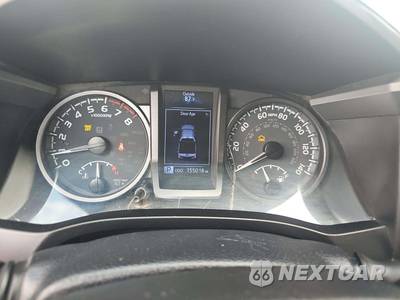 2020 Toyota Tacoma TRD Off-Road Crew Cab Medium Bed - zdjęcie 9 z 23 - miniatura