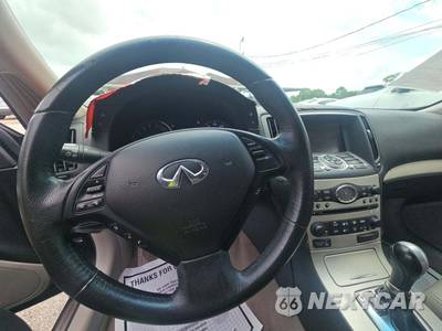 2008 INFINITI Journey - zdjęcie 10 z 32 - miniatura