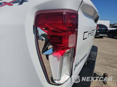 2021 Chevrolet Silverado 3500HD WT Crew Cab Long Bed 1WT DRW - zdjęcie 20 z 23 - miniatura