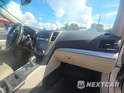 2012 Subaru Legacy 2.5i Premium - zdjęcie 18 z 25 - miniatura