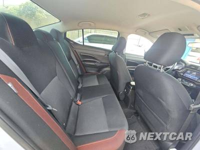 2023 Nissan Versa SR - zdjęcie 16 z 21 - miniatura