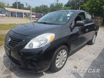 2014 Nissan Versa S - zdjęcie 1 z 23 - miniatura