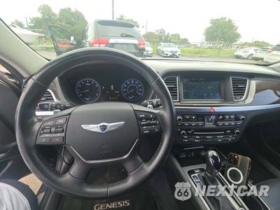 2016 Hyundai Genesis 3.8 Sedan - zdjęcie 10 z 25 - miniatura