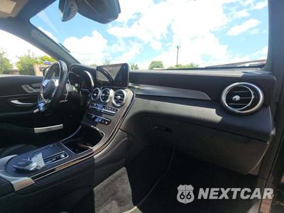 2021 Mercedes-Benz AMG GLC 43 4MATIC - zdjęcie 19 z 21 - miniatura