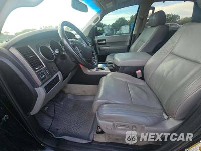 2010 Toyota Sequoia Limited - zdjęcie 6 z 34 - miniatura