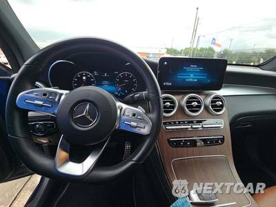 2020 Mercedes-Benz GLC 300 4MATIC - zdjęcie 10 z 23 - miniatura