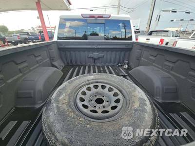 2020 Chevrolet Silverado 1500 RST Crew Cab Short Bed 1SP - zdjęcie 14 z 23 - miniatura