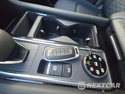 2026 Nissan Pathfinder SV - zdjęcie 8 z 21 - miniatura