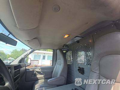 2014 Chevrolet Express 2500 Cargo Van 1WT 135.0" WB - zdjęcie 8 z 20 - miniatura