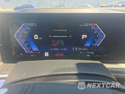 2026 BMW X7 ALPINA XB7 - zdjęcie 6 z 21 - miniatura