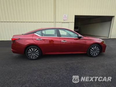 2025 Nissan Altima SV - zdjęcie 5 z 31 - miniatura