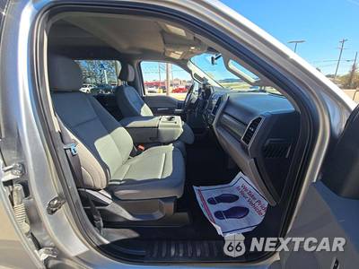 2022 Ford Super Duty F-250 XLT Crew Cab Medium Bed - zdjęcie 15 z 20 - miniatura