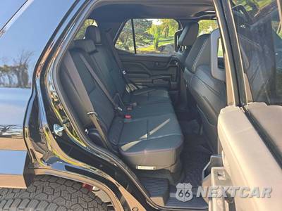2026 Toyota 4Runner i-FORCE MAX TRD Pro - zdjęcie 13 z 23 - miniatura