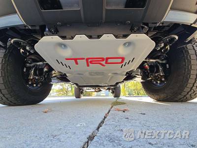 2026 Toyota 4Runner i-FORCE MAX TRD Pro - zdjęcie 17 z 23 - miniatura