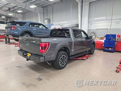 2023 Ford F-150 XLT Crew Cab Short Bed - zdjęcie 3 z 23 - miniatura