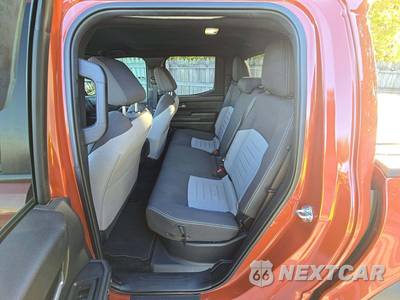 2025 Toyota Tacoma TRD Off-Road Crew Cab Medium Bed - zdjęcie 10 z 22 - miniatura