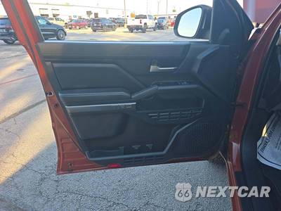 2025 Toyota Tacoma TRD Off-Road Crew Cab Medium Bed - zdjęcie 19 z 22 - miniatura