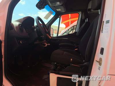 2020 Mercedes-Benz Sprinter 2500 Cargo Van High Roof 144.0" WB - zdjęcie 4 z 18 - miniatura