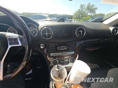 2014 Mercedes-Benz SL 550 - zdjęcie 7 z 19 - miniatura