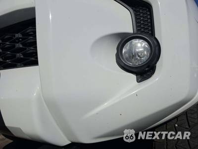2016 Toyota 4Runner SR5 - zdjęcie 21 z 31 - miniatura