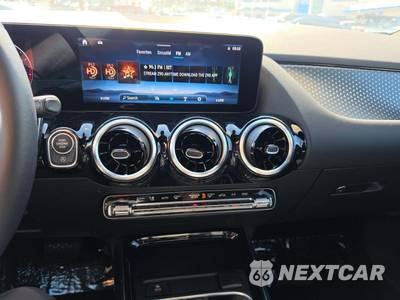 2025 Mercedes-Benz GLA 250 - zdjęcie 7 z 22 - miniatura
