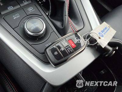 2024 Toyota RAV4 Prime XSE - zdjęcie 5 z 22 - miniatura