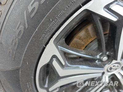 2024 Toyota RAV4 Prime XSE - zdjęcie 18 z 22 - miniatura