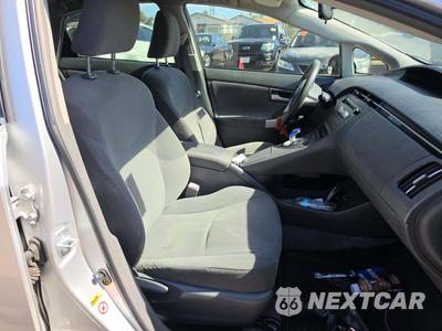 2010 Toyota Prius II - zdjęcie 15 z 37 - miniatura