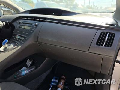 2010 Toyota Prius II - zdjęcie 16 z 37 - miniatura