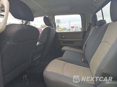 2012 Ram 2500 SLT Crew Cab Medium Bed - zdjęcie 13 z 44 - miniatura