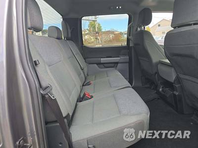 2025 Ford F-150 XLT Crew Cab Short Bed - zdjęcie 13 z 18 - miniatura