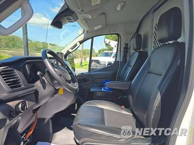 2020 Ford Transit 250 Cargo Van Low Roof 130.0" WB - zdjęcie 6 z 27 - miniatura